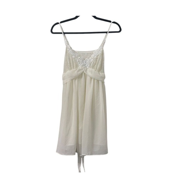 Simply Vera Vera Wang Other - Simply Vera Vera Wang 3X White Lace Trimmed Slip Dress Lounge Sleep